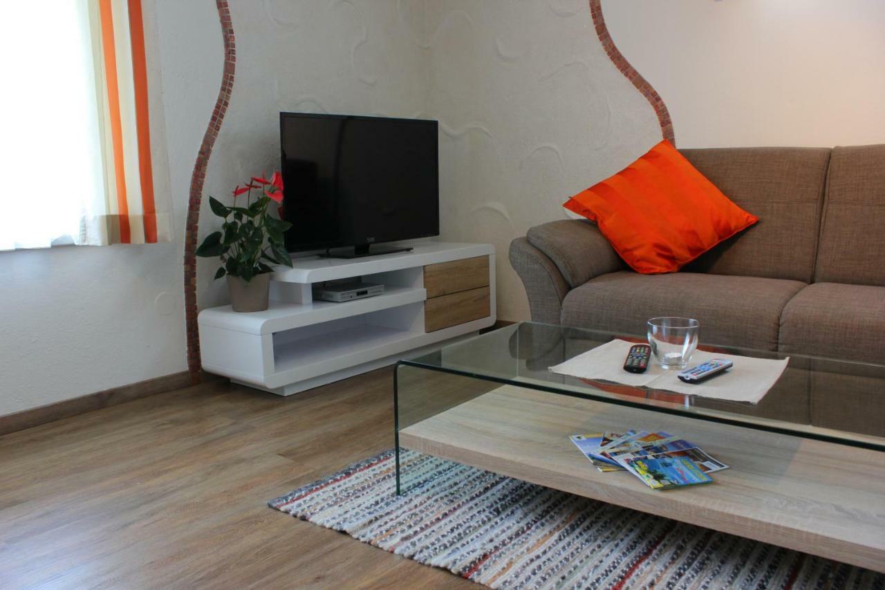 Kusternighof Otel Velden am Wörthersee Dış mekan fotoğraf
